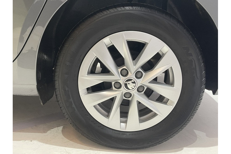 Skoda Fabia SELECTION